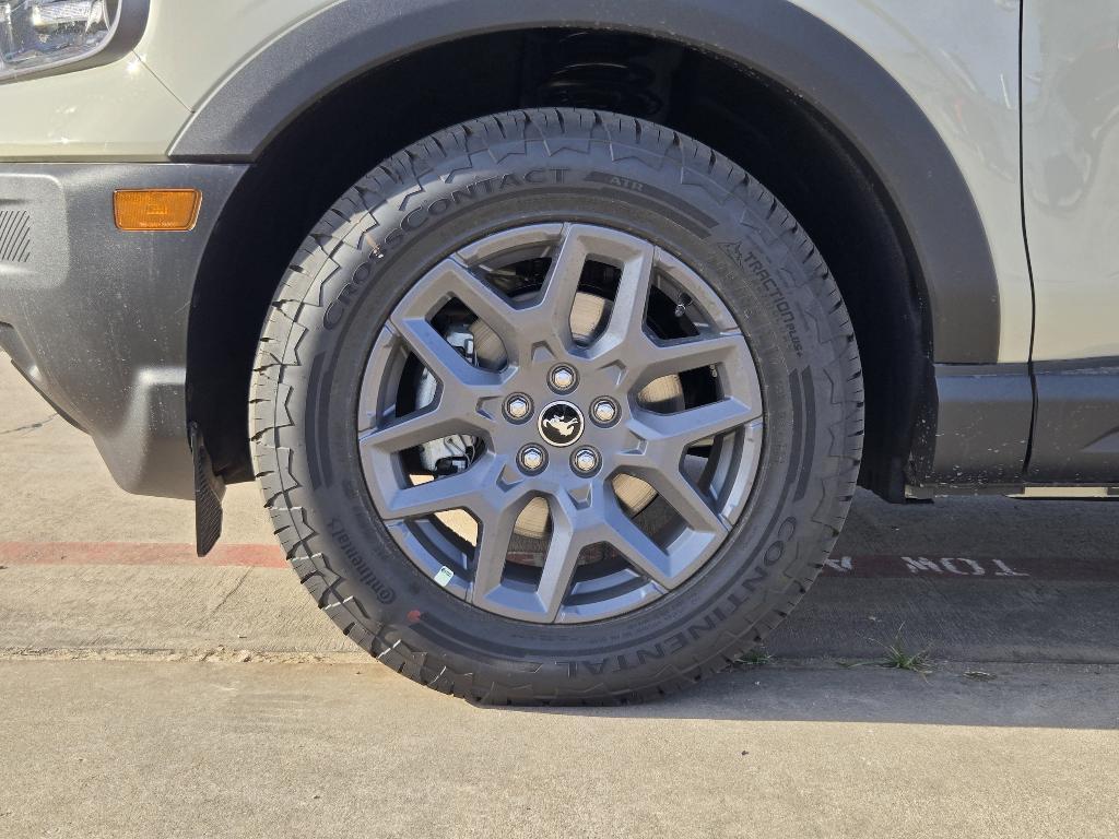 new 2025 Ford Bronco Sport car, priced at $33,361