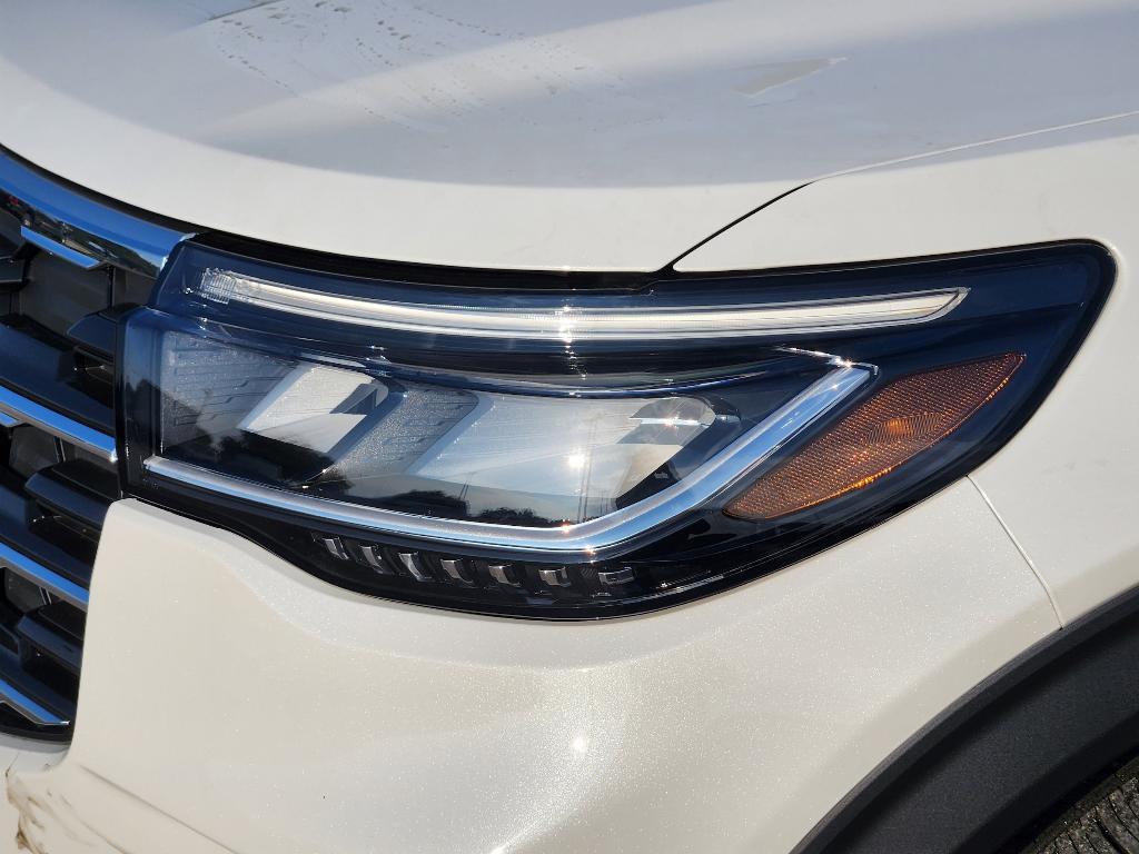 new 2025 Ford Explorer car, priced at $38,503