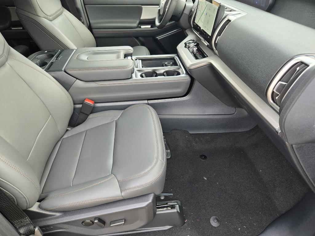 new 2025 Ford Expedition Max car, priced at $66,780