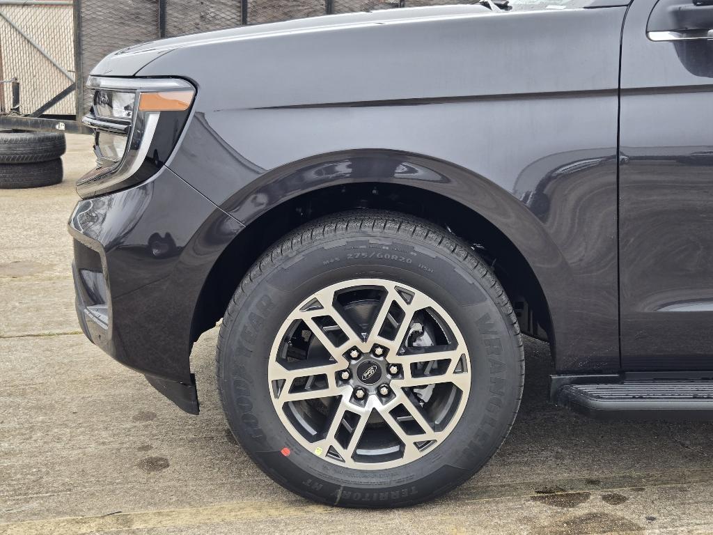 new 2026 Ford Expedition car, priced at $67,163