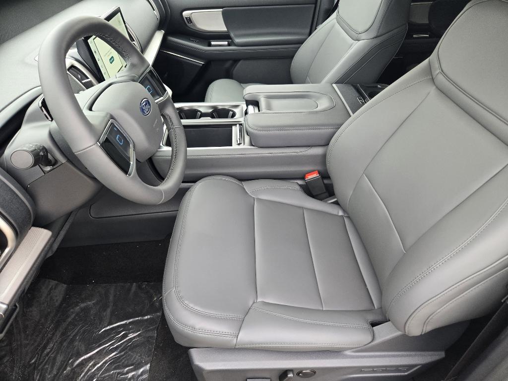 new 2026 Ford Expedition car, priced at $67,163