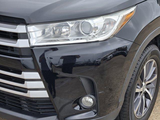 used 2018 Toyota Highlander car, priced at $19,991