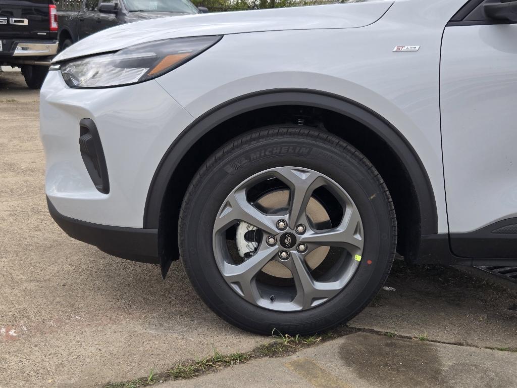 new 2026 Ford Escape car, priced at $28,469