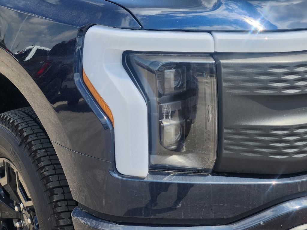 new 2025 Ford F-150 Lightning car, priced at $57,271