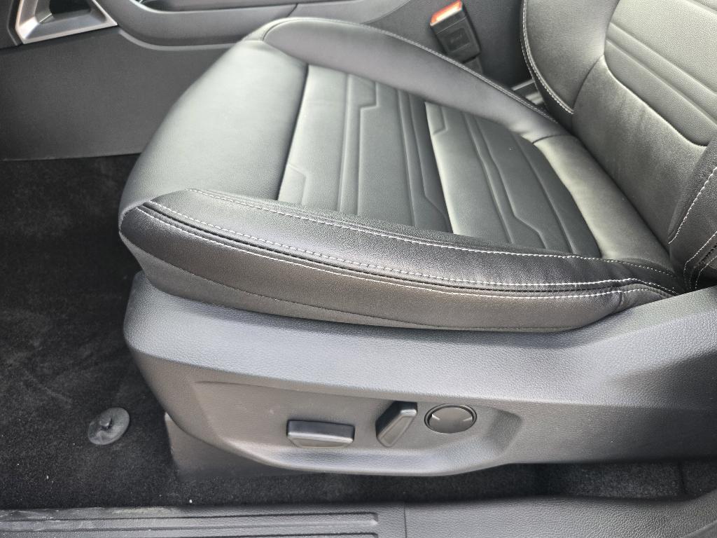 new 2025 Ford Ranger car, priced at $43,429