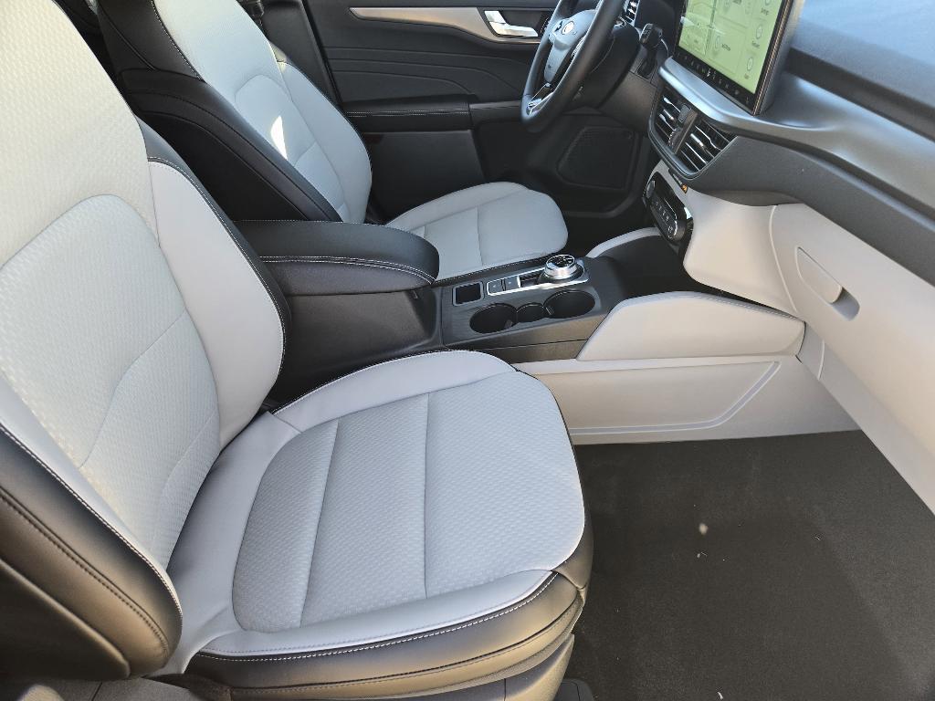 new 2025 Ford Escape car, priced at $30,441