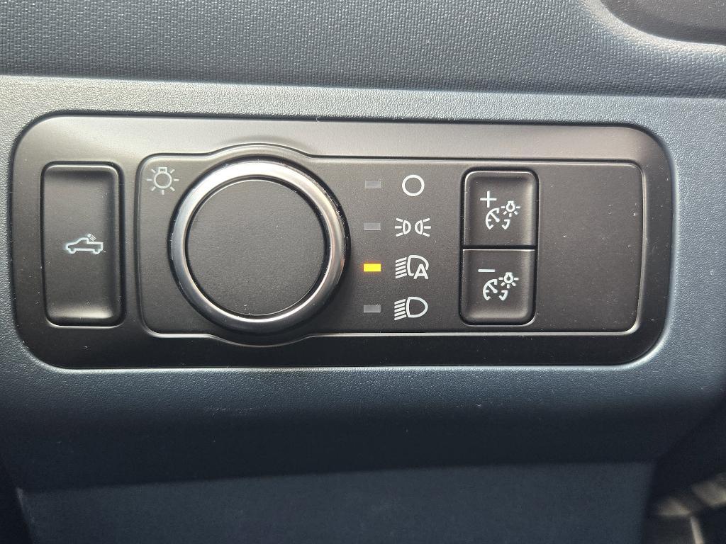 new 2025 Ford Maverick car, priced at $27,335