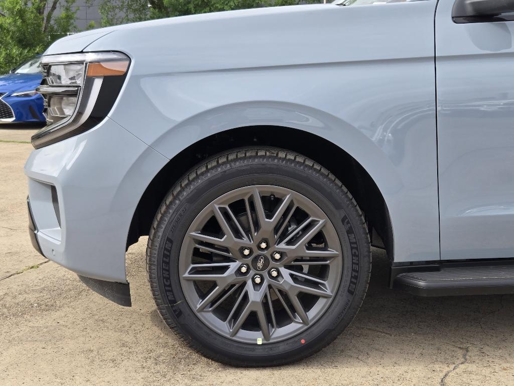 new 2026 Ford Expedition Max car, priced at $79,170