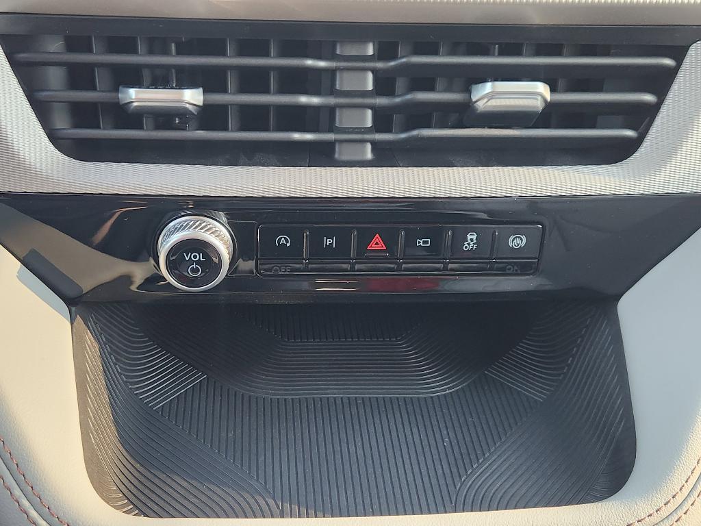 new 2025 Ford Explorer car, priced at $36,460