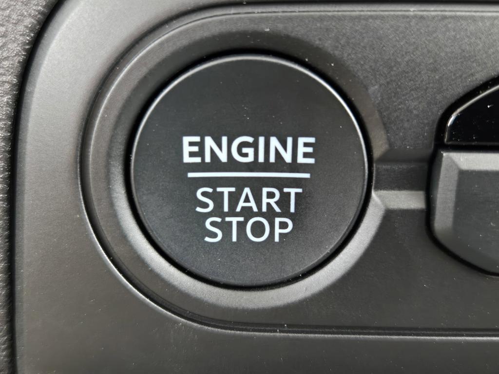 new 2025 Ford Bronco Sport car, priced at $31,144