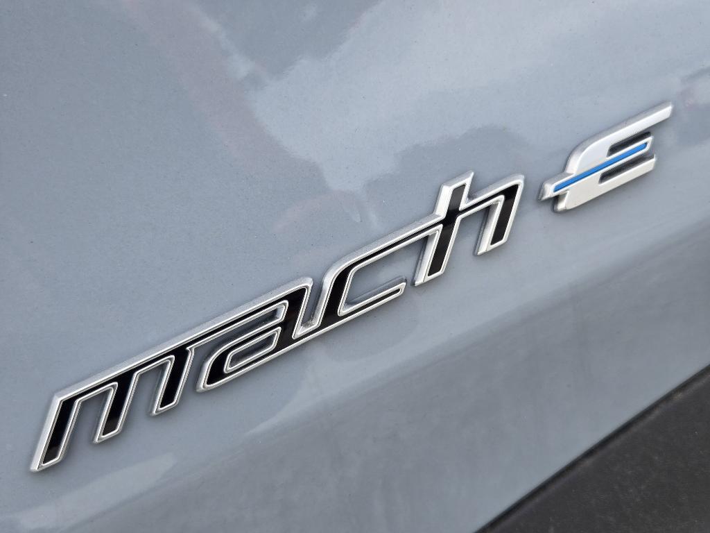 new 2026 Ford Mustang Mach-E car