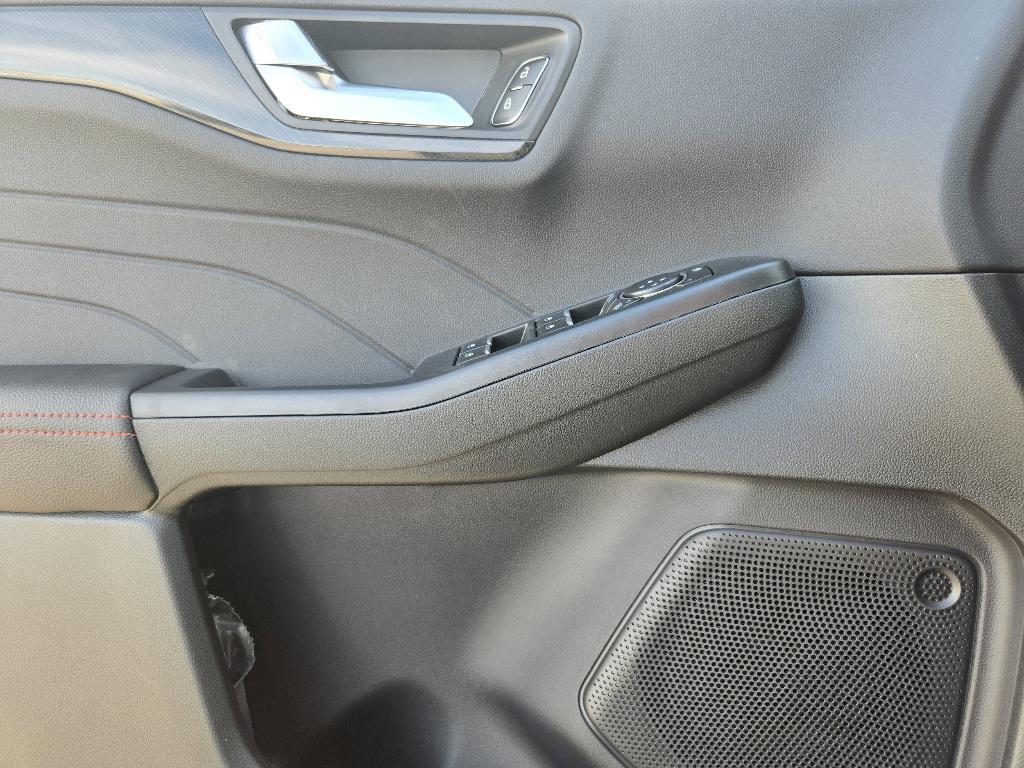 new 2026 Ford Escape car, priced at $28,469