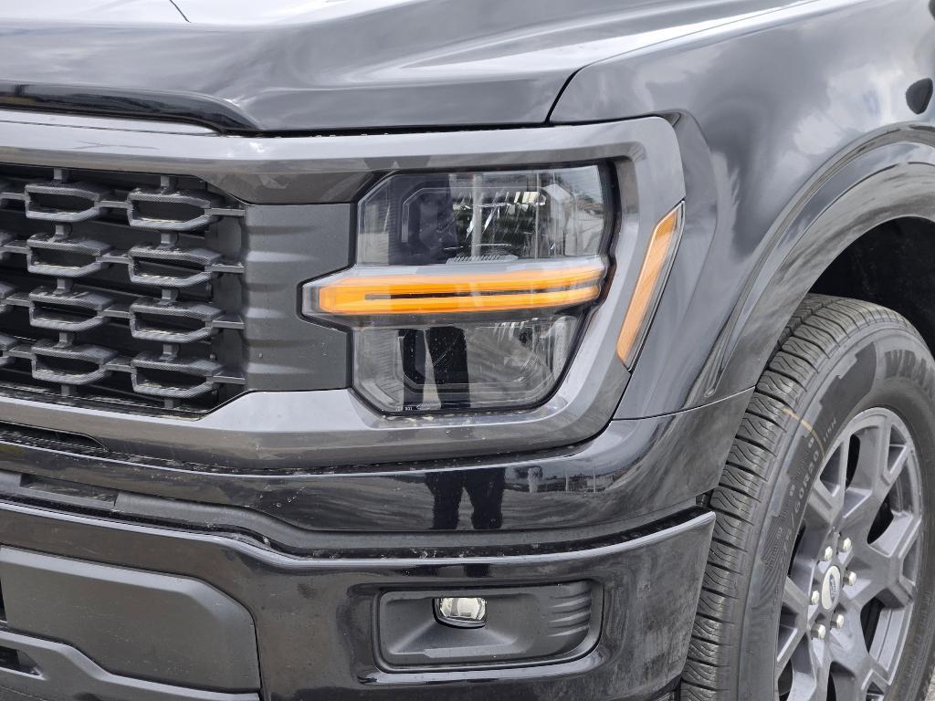 new 2026 Ford F-150 car, priced at $43,355