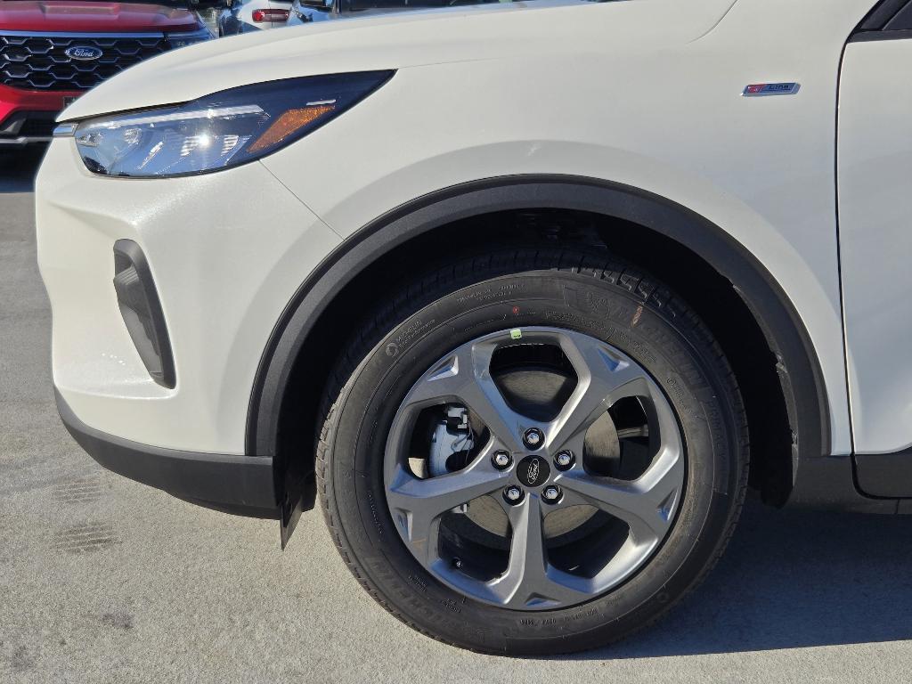 new 2026 Ford Escape car, priced at $29,876