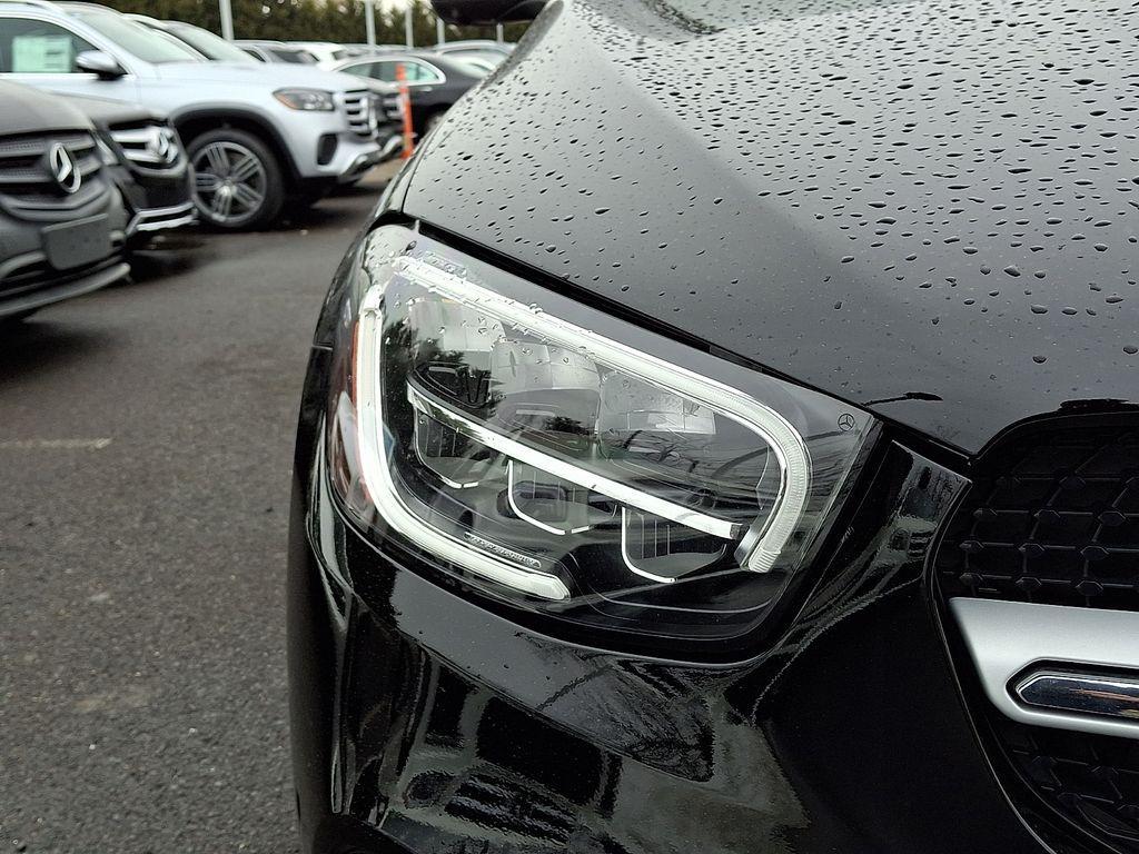 used 2022 Mercedes-Benz GLC 300 car, priced at $39,994