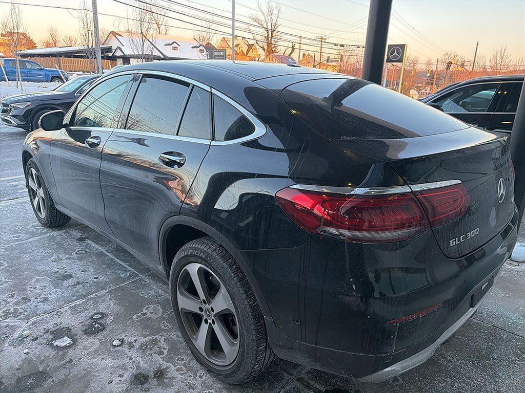 used 2022 Mercedes-Benz GLC 300 car, priced at $40,678