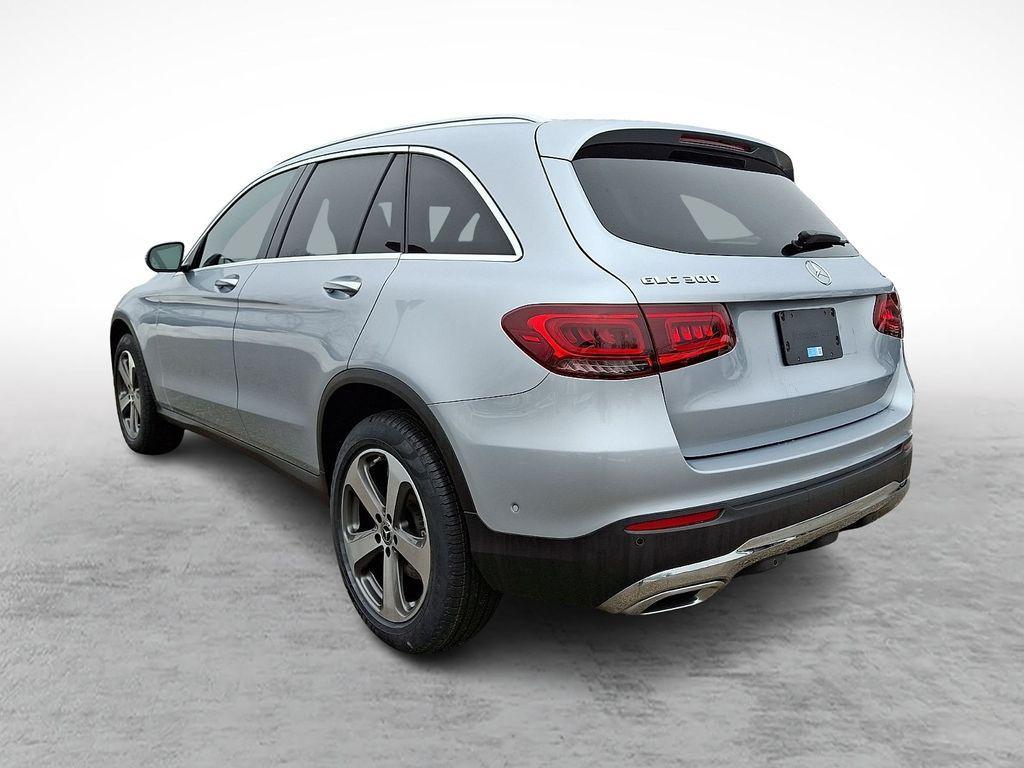used 2022 Mercedes-Benz GLC 300 car, priced at $33,018