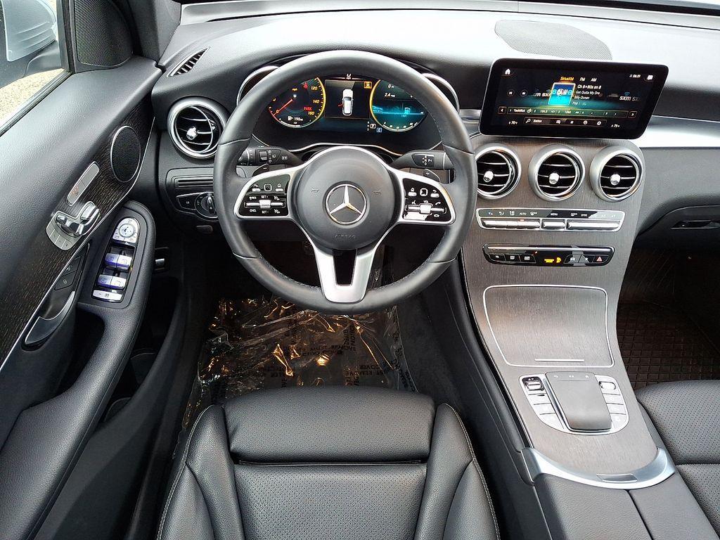 used 2022 Mercedes-Benz GLC 300 car, priced at $33,018