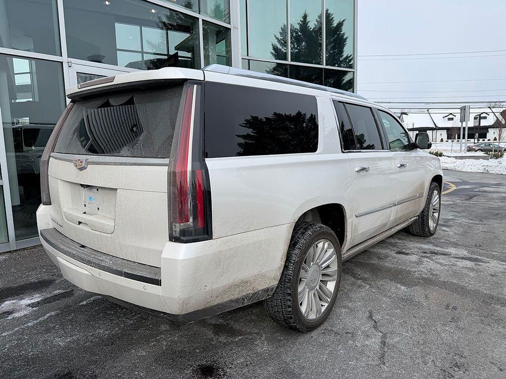 used 2019 Cadillac Escalade ESV car, priced at $39,179