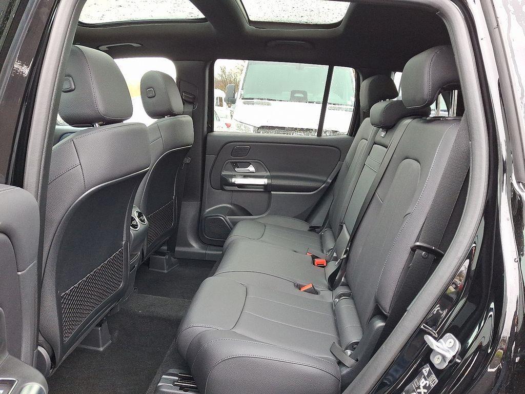 new 2026 Mercedes-Benz GLB 250 car, priced at $49,224