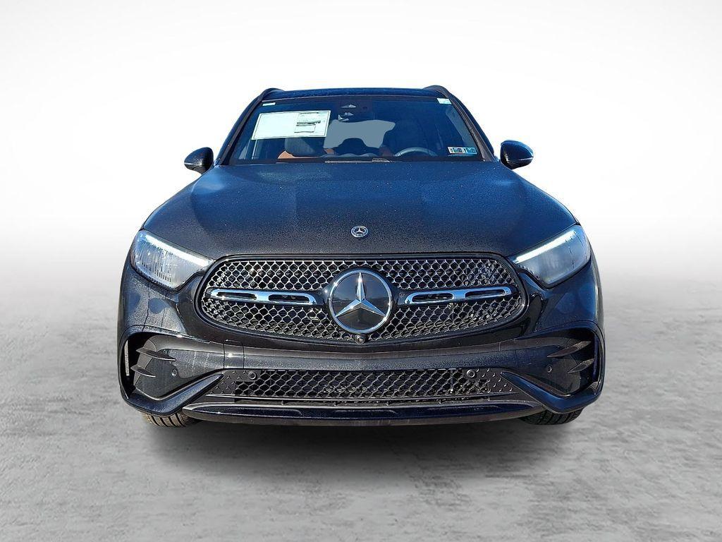 new 2026 Mercedes-Benz GLC 300 car, priced at $59,095