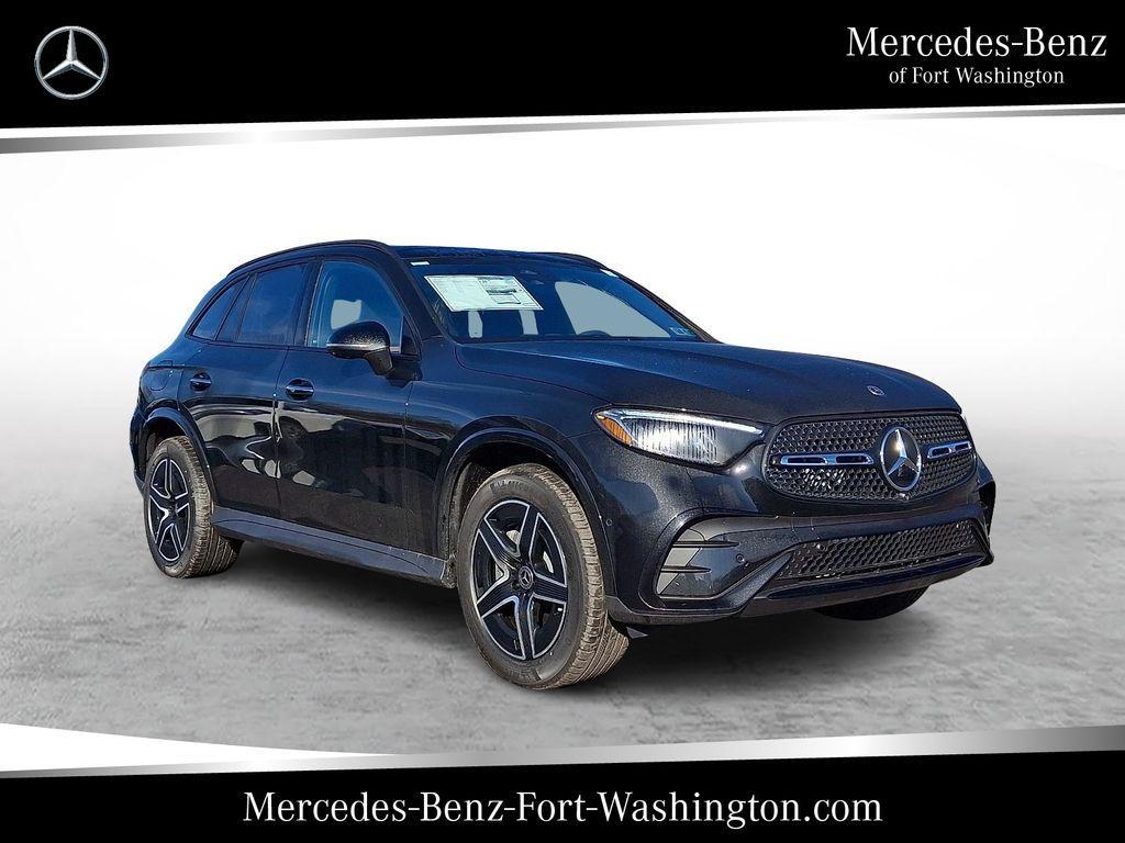 new 2026 Mercedes-Benz GLC 300 car, priced at $59,095