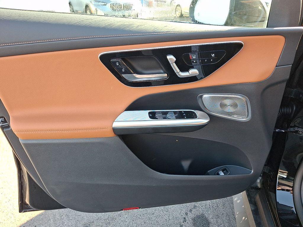 new 2026 Mercedes-Benz GLC 300 car, priced at $59,095