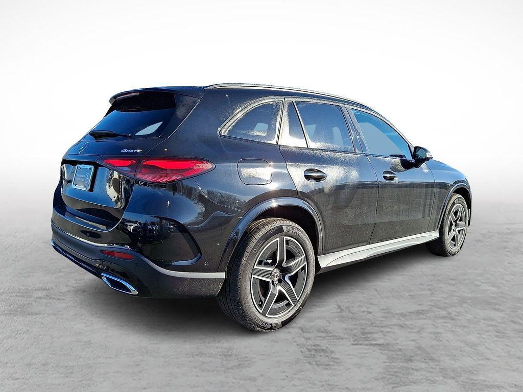 new 2026 Mercedes-Benz GLC 300 car, priced at $59,095