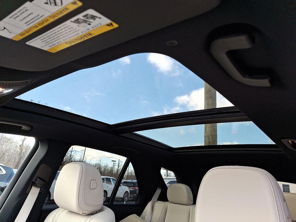 used 2026 Mercedes-Benz GLE 350 car, priced at $67,718