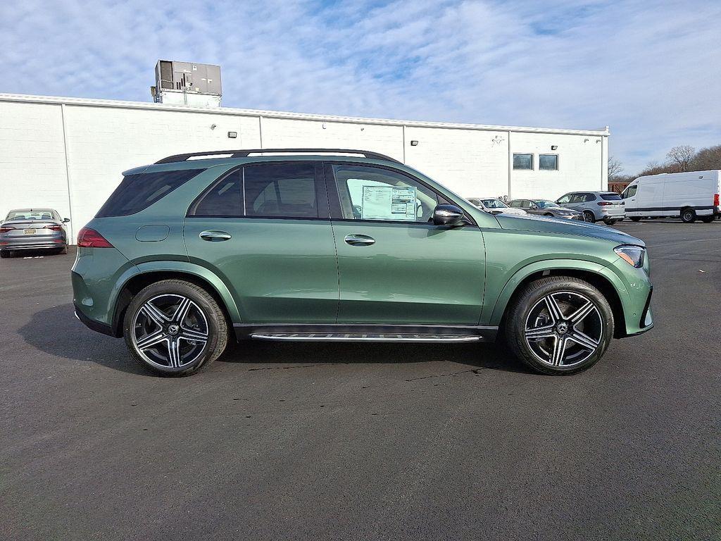 new 2026 Mercedes-Benz GLE 450 car, priced at $82,185