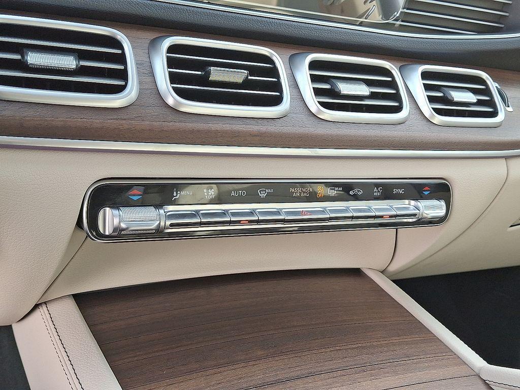 new 2026 Mercedes-Benz GLE 450 car, priced at $82,185