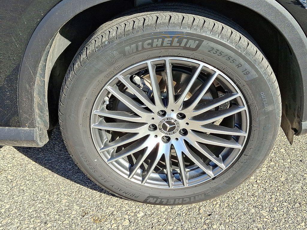 used 2025 Mercedes-Benz GLC 300 car, priced at $48,980