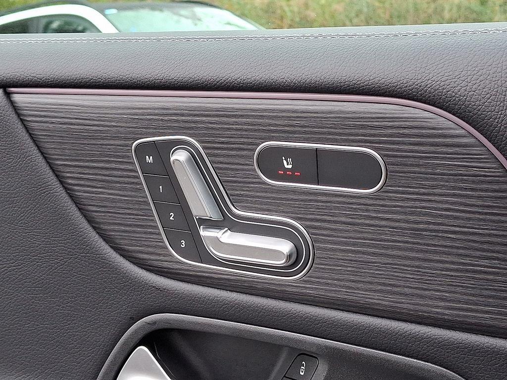 used 2026 Mercedes-Benz GLB 250 car, priced at $51,815