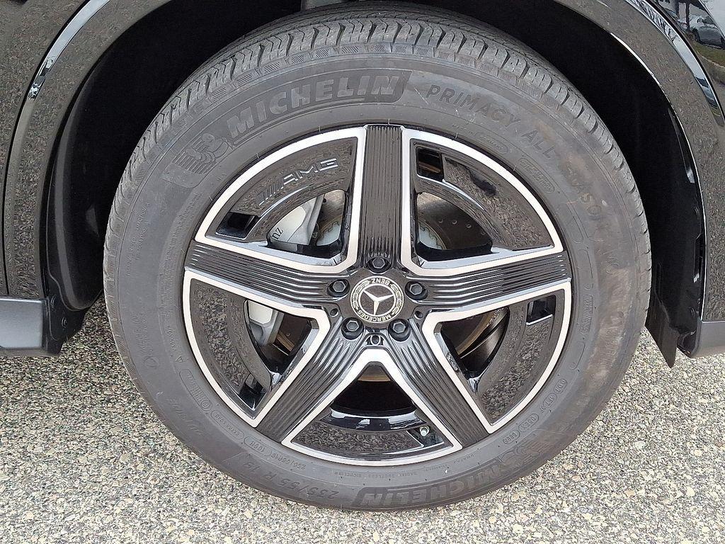 used 2025 Mercedes-Benz GLC 300 car, priced at $50,129