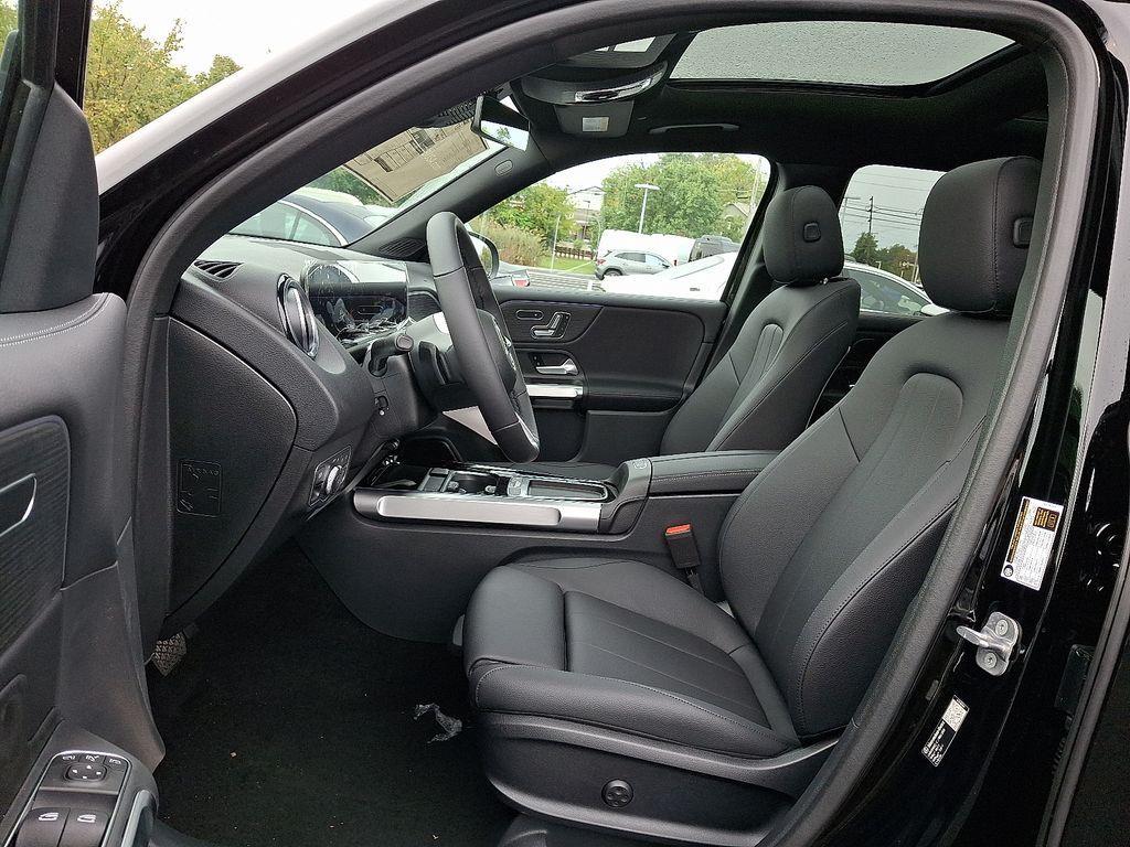 used 2026 Mercedes-Benz GLB 250 car, priced at $51,815