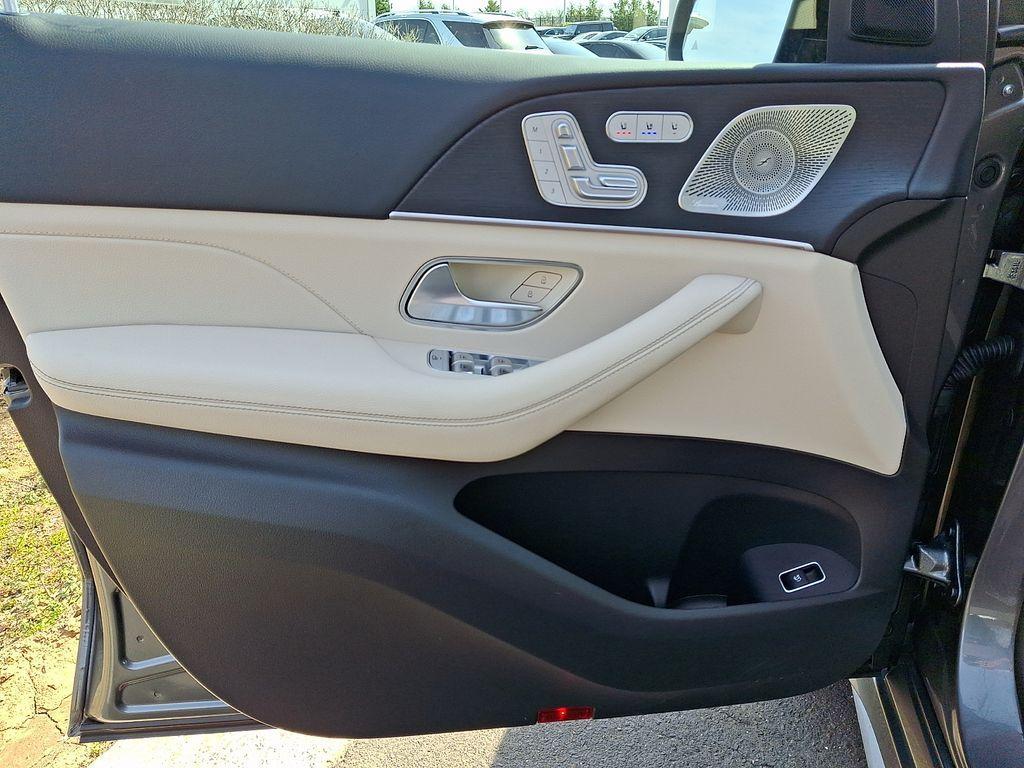 used 2026 Mercedes-Benz GLE 350 car, priced at $69,052