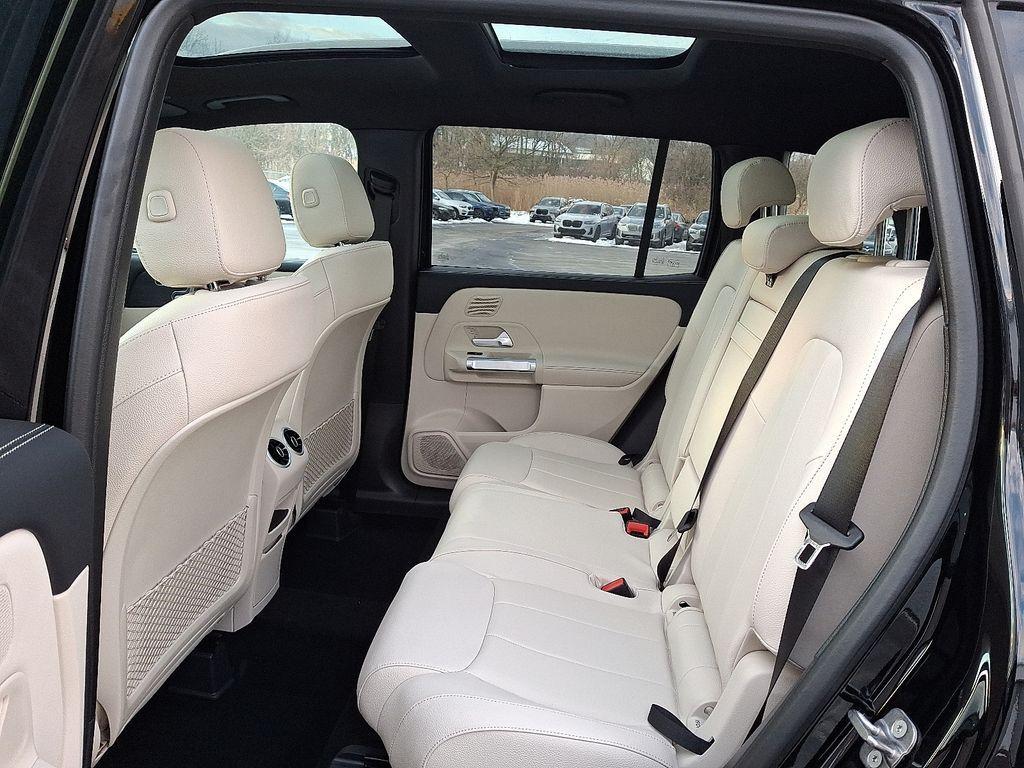 new 2026 Mercedes-Benz GLB 250 car, priced at $49,205