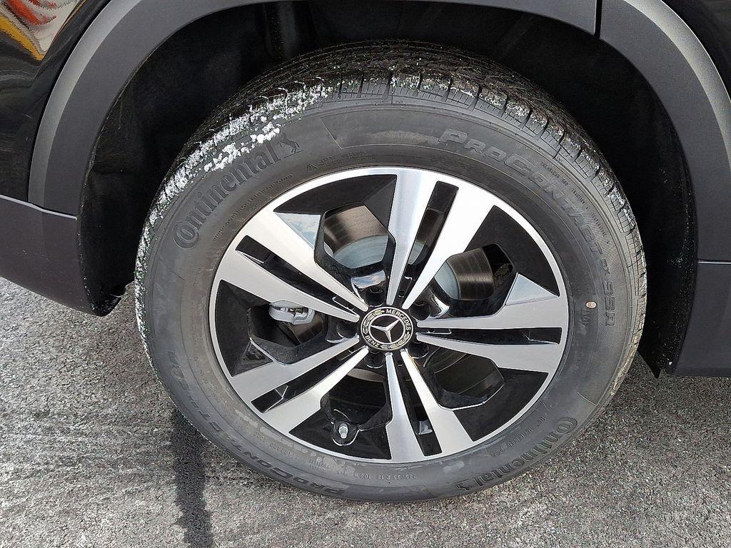 new 2026 Mercedes-Benz GLB 250 car, priced at $49,205