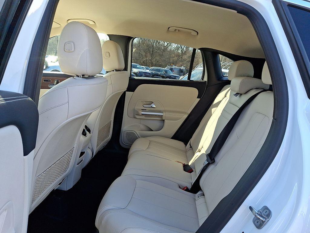 used 2023 Mercedes-Benz GLA 250 car, priced at $30,747