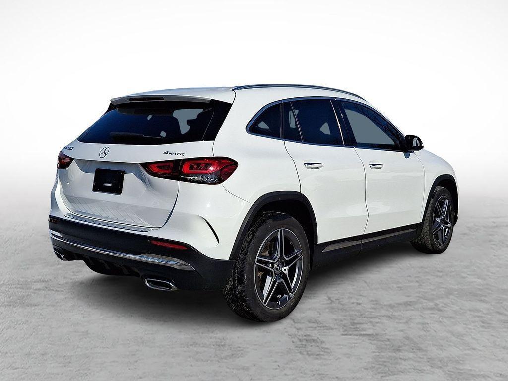 used 2022 Mercedes-Benz GLA 250 car, priced at $27,183