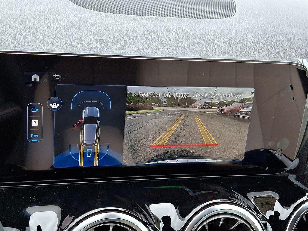 used 2026 Mercedes-Benz GLA 250 car, priced at $48,270