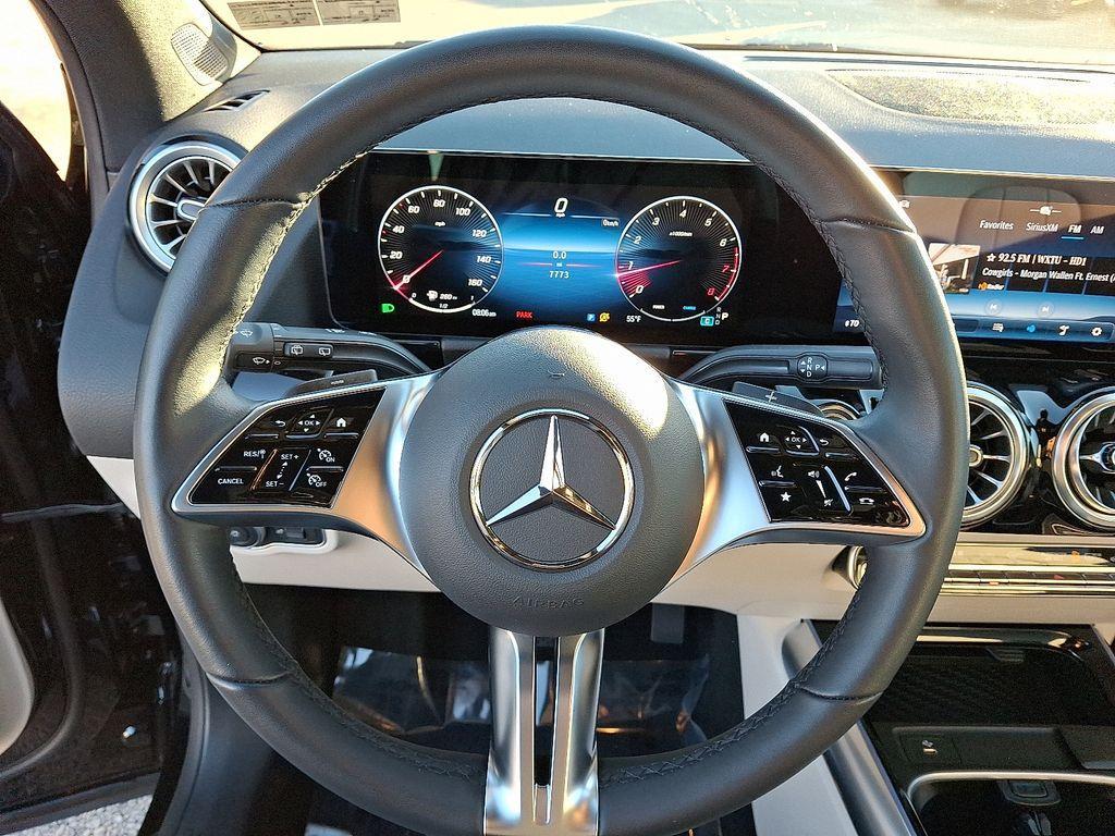 used 2025 Mercedes-Benz GLA 250 car, priced at $40,276