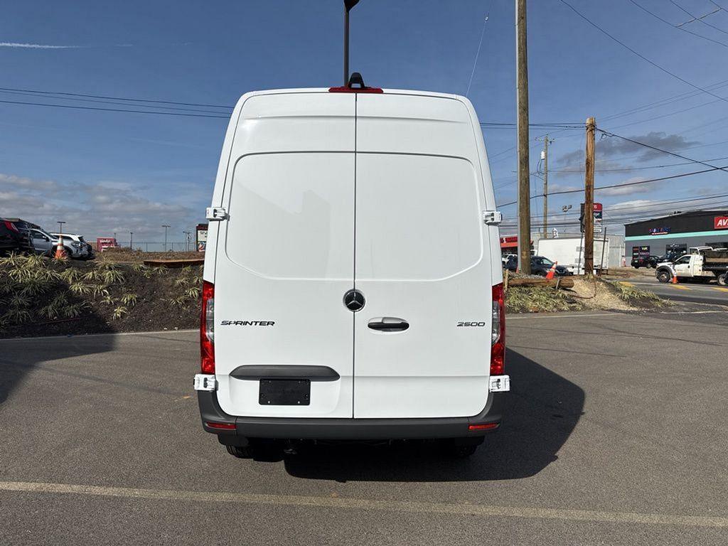 new 2025 Mercedes-Benz Sprinter 2500 car, priced at $53,286