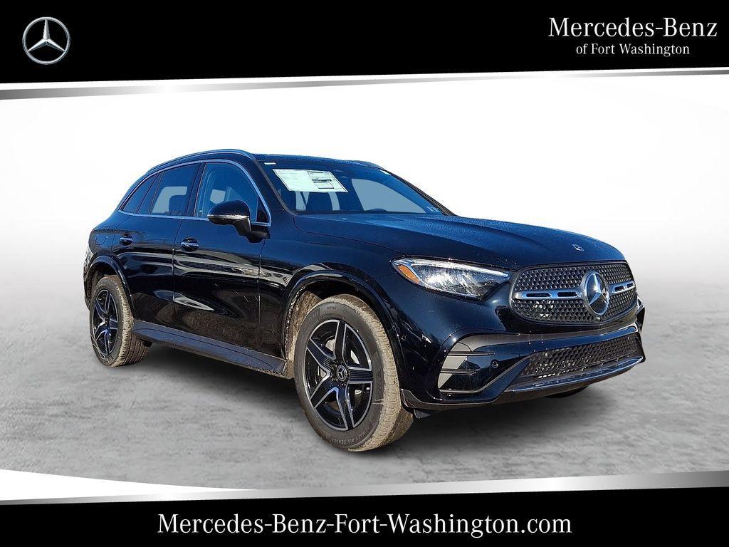 new 2026 Mercedes-Benz GLC 300 car, priced at $55,832