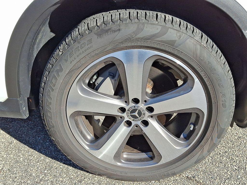 used 2022 Mercedes-Benz GLC 300 car, priced at $32,249