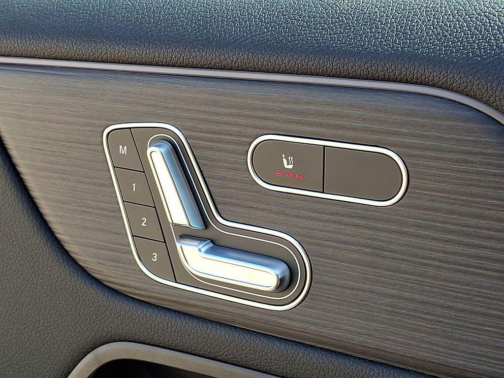 used 2026 Mercedes-Benz GLA 250 car, priced at $48,910