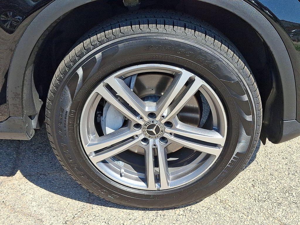 used 2022 Mercedes-Benz GLC 300 car, priced at $30,853