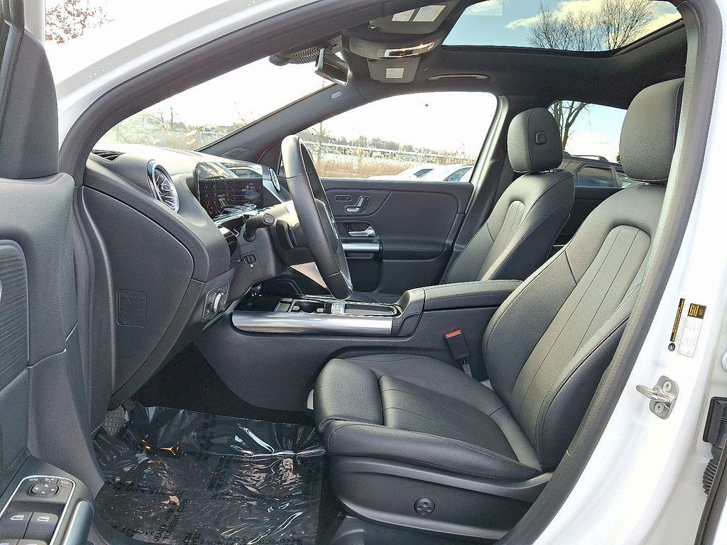 used 2025 Mercedes-Benz GLA 250 car, priced at $41,429