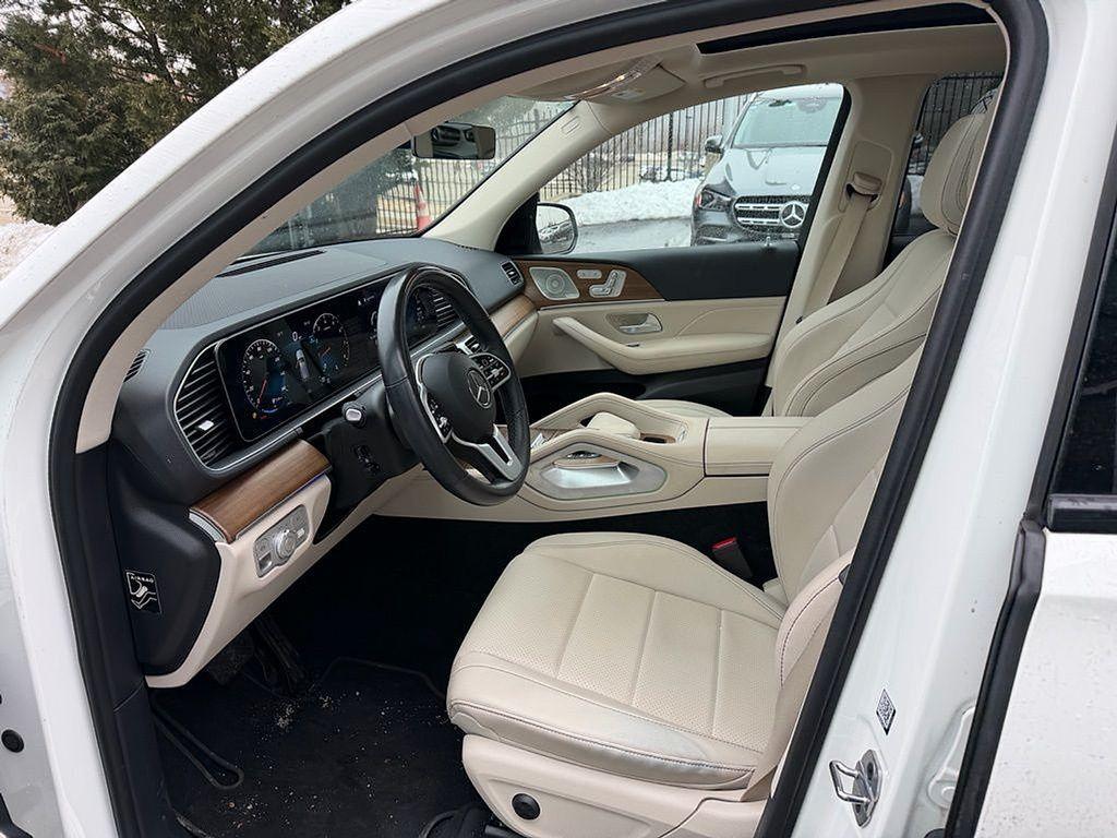 used 2023 Mercedes-Benz GLE 350 car, priced at $51,402