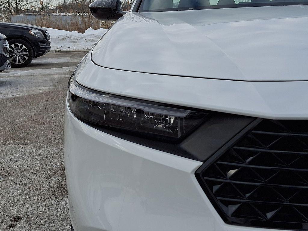 used 2024 Honda Accord Hybrid car, priced at $27,421